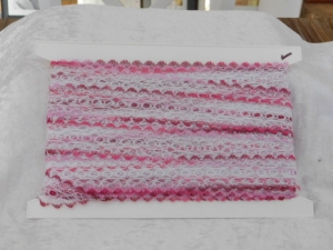 Feather Edge Eyelet Lace Per Meter 38mm Burgundy/Pink/Fuchsia